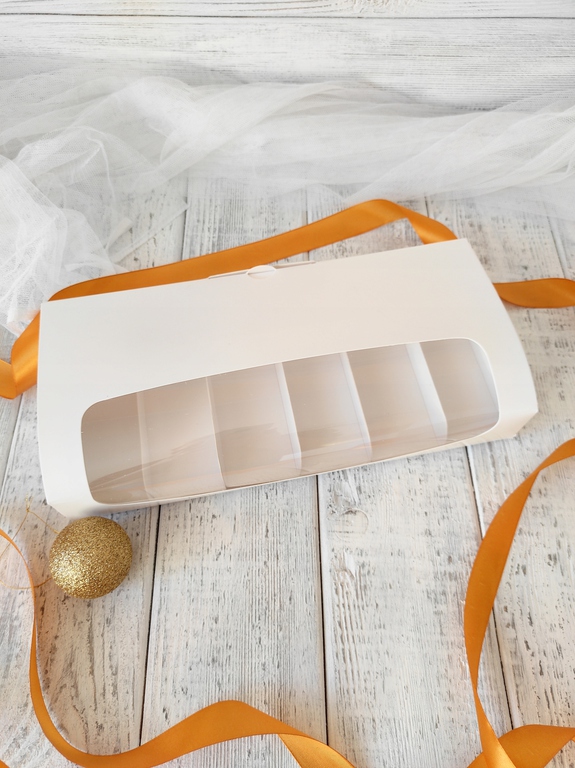 Pudełko na ciastka na patyku, eklery , cakepops.