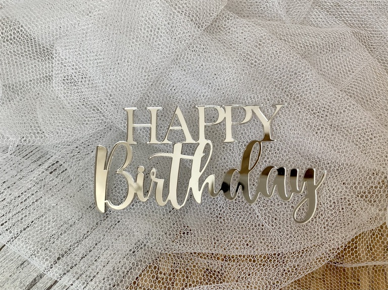 Topper Happy Birthday srebne Plexi na bok tortu (1)