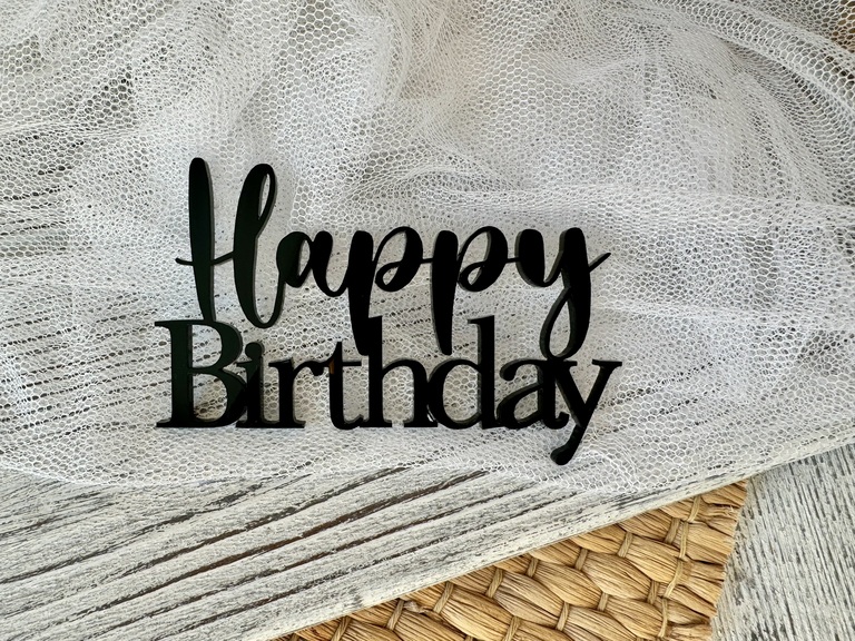 Topper Happy Birthday na bok tortu Plexi czarne 10*6,5 cm  (1)