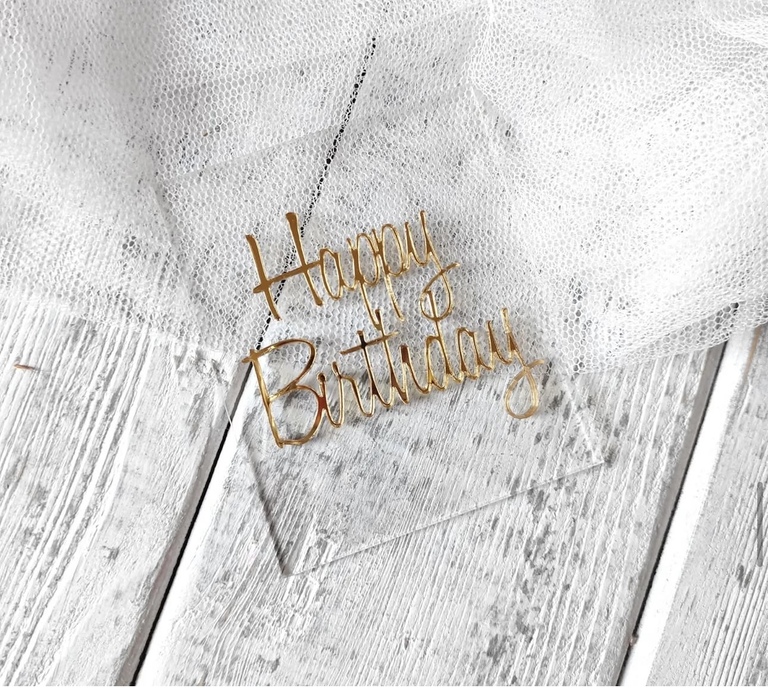 Topper tabliczka bezbarwny plexi z złotym napisem Happy Birthday 8*10 cm  (1)