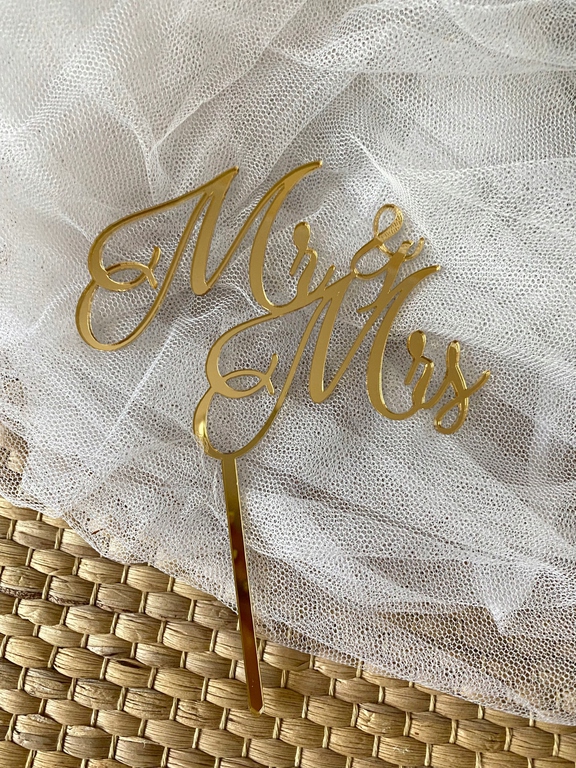 Topper Plexi złote Mr&Mrs 14*18,5 cm na patyku (1)