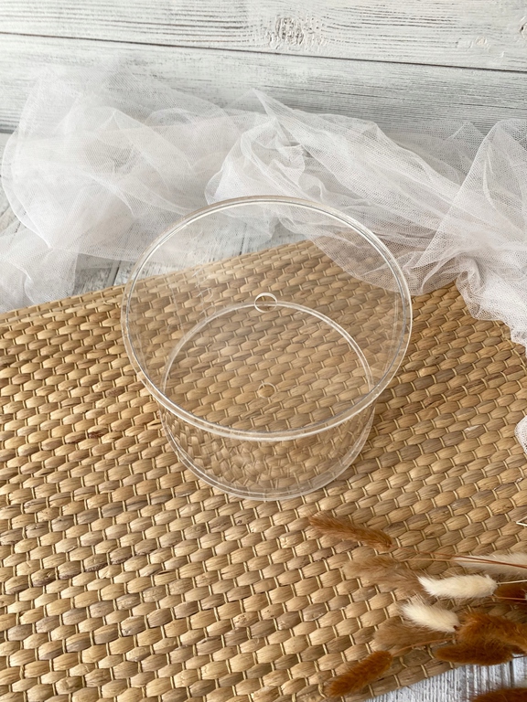 Pudełko na kwiaty. Separator na tort średnica 16 cm Plexi (4)